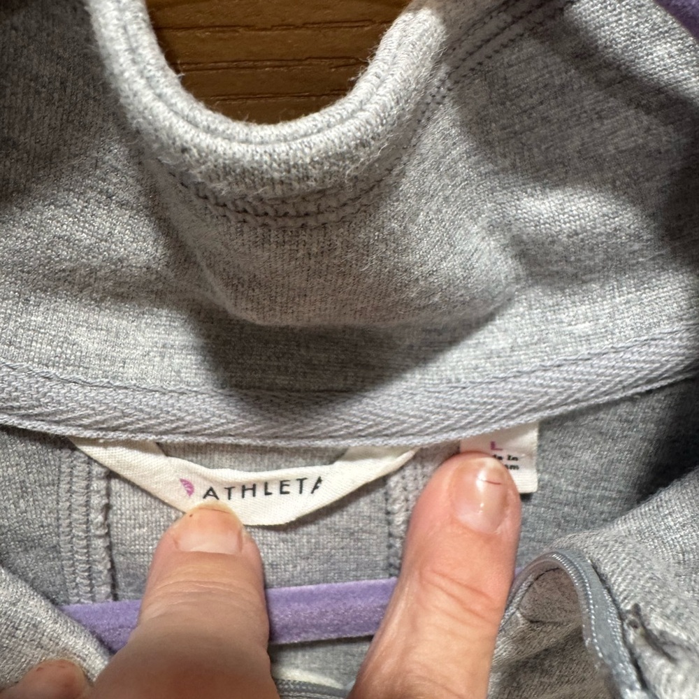 Athleta Heather Gray Long Sleeve Top - Picture 3 of 3